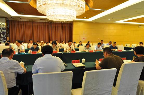 说明: F:\3黄平2012-2018\20其他\2018\省培国培\06学员培训照片\研讨会\DSC_0281.JPG